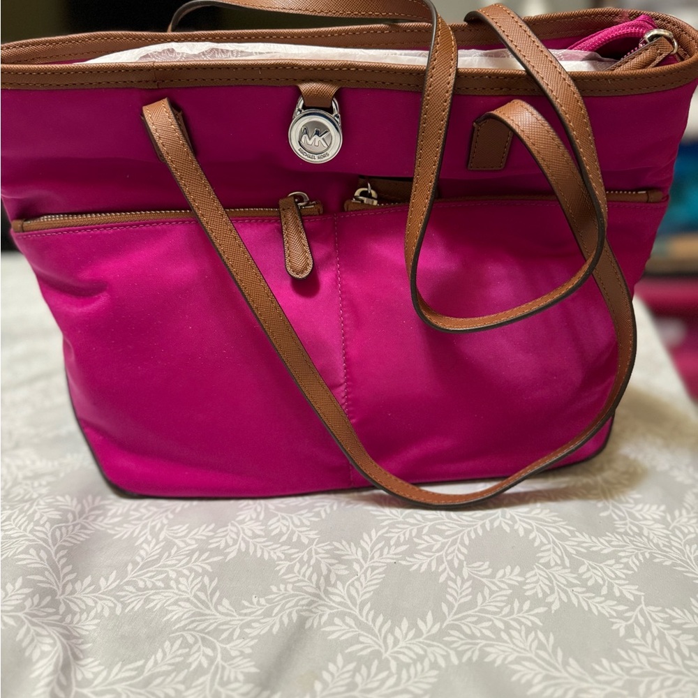 MICHAEL KORS KEMPTON TOTE
